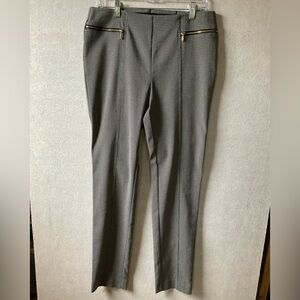 Rafaella Black and White Patterned stretch pants. Size 10